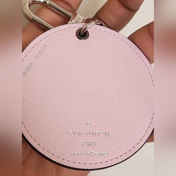 LIMITED EDITION LOUIS VUITTON ESCALE KEYCHAIN HAWAII NEW! - Picture 5 of 9